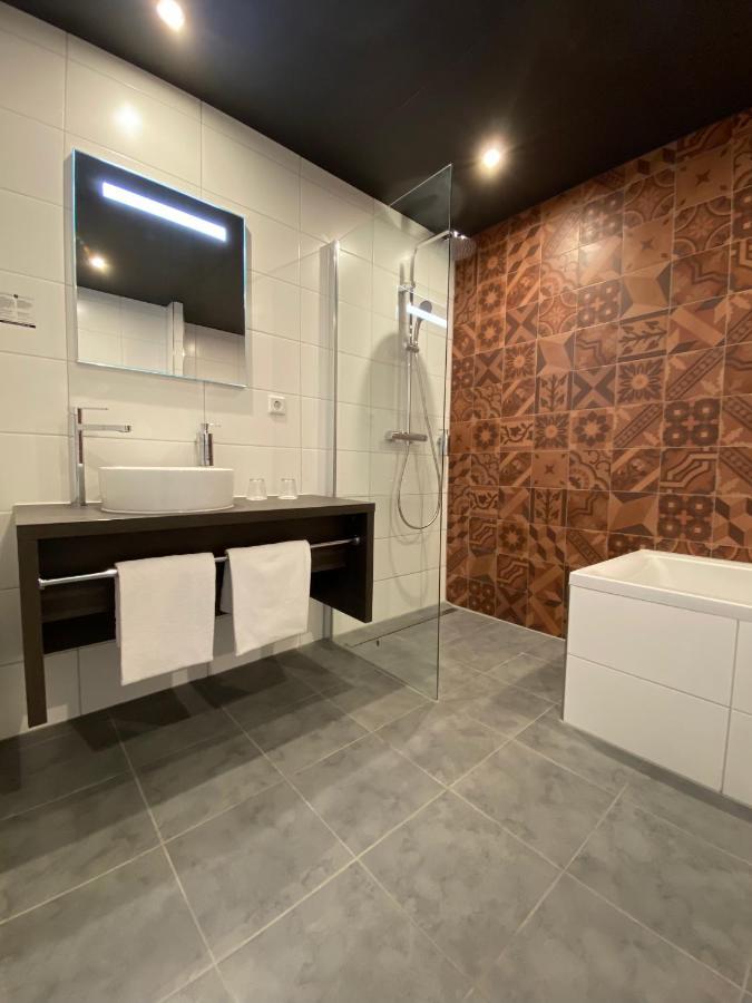 Fletcher Hotel-Restaurant Byzoo เอ็มเมน ภายนอก รูปภาพ